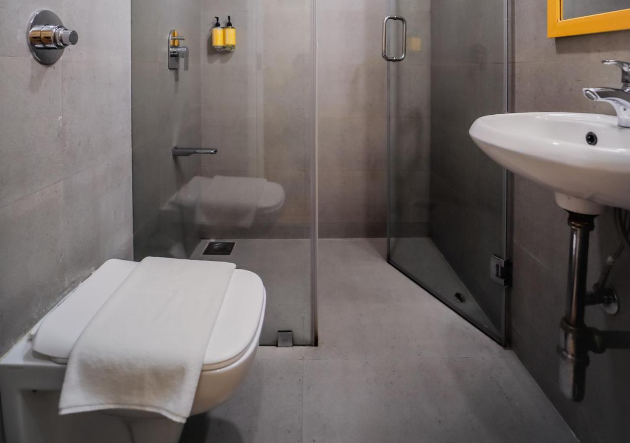 Bloom Hotel - Worli South Mumbai Ngoại thất bức ảnh